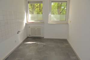 KREFELD-GARTENSTADT, 3-ZIMMER-ERDGESCHOSSWOHNUNG MIT BALKON IN RUHIGER LAGE KREFELD-GARTENSTADT – Stettiner Straße 29, 47829 Gartenstadt, Krefeld – Vorschaubild 7