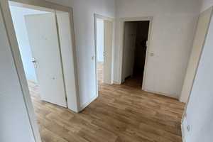 3-Zimmer-Wohnung in Duisburg (Neudorf-Nord) zu vermieten – Sternbuschweg 14, 47057 Duisburg – Vorschaubild 6