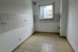 Ruhige Lage mit viel Platz zum Wohlfühlen – Julius-Hatry-Straße 2, 68163 Lindenhof, Mannheim – Vorschaubild 10