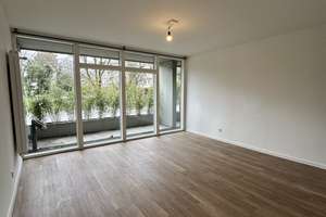 Exklusiv! 2 Zimmer Erdgeschosswohnung mit 2 Terrassen und eigenem Garten! – Tersteegenstr. 63, 40474 Golzheim, Düsseldorf – Vorschaubild 3