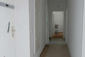 "Charmante 3-Zimmer-Altbauwohnung mit Balkon in Bestlage von Friedenau – sofort bezugsfrei" – Rheingaustraße 23, 12161 Friedenau, Berlin – Vorschaubild 2