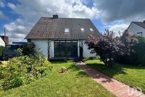 Einfamilienhaus im Herzen von Heikendorf – Die vollständige Adresse der Immobilie erhältst du vom Anbieter., 24226 Heikendorf – Vorschaubild 3