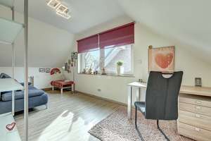 Modernisiertes Traumhaus in Moers-Utfort – Die vollständige Adresse der Immobilie erhältst du vom Anbieter., 47445 Utfort, Moers – Vorschaubild 20