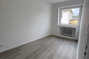 Zu Fuß in die City? - Nur 2 Minuten! – Solinger Straße 96, 40764 Mettmann (Kreis) – Vorschaubild 8