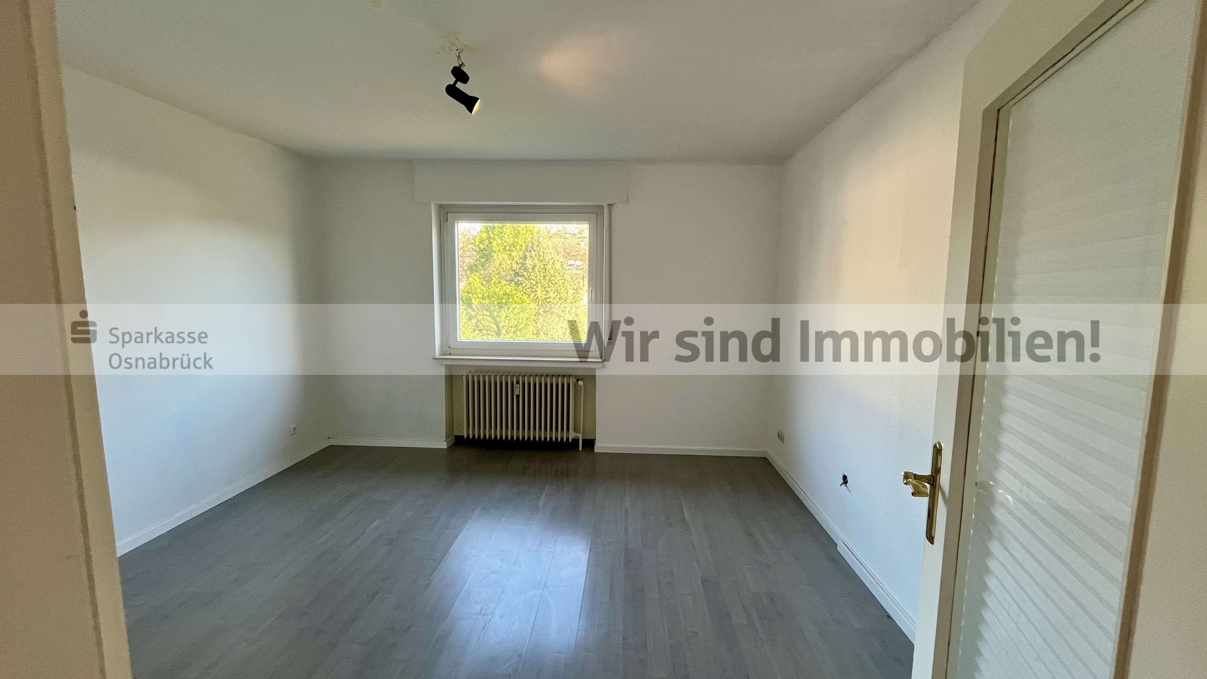 Immobilie in Wallenhorst - Balkon, Keller, Garage und Sitzecke im Garten - Bild 3