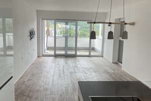 Attraktive 3-Zimmer Wohnung mit Balkon im 2. OG in Heilbronn – Badener Straße 195, 74074 Heilbronn, Heilbronn – Vorschaubild 1