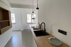 Möblierte 2er WG mit 2 Balkonen und Einbauküche: Preis pro Zimmer 825 € KM + 75 € NK Balkon, EBK – Becherstraße 6, 40476 Düsseldorf – Vorschaubild 23