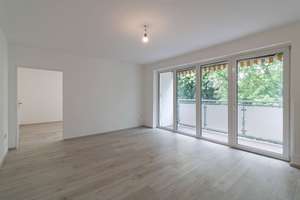 Kaum genutzte, moderne 2-Zimmer-Wohnung in Rödelheim mit EBK, Loggia, Aufzug und optionaler Garage