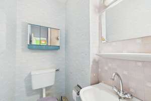 Penthousewohnung in Findorff mit Fahrstuhl, Blick ins Grüne und Potenzial – Die vollständige Adresse der Immobilie erhältst du vom Anbieter., 28215 Weidedamm, Bremen – Vorschaubild 10