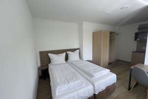 Doppelzimmer-Apartment möbliert im 1. Obergeschoss vorne links – Seewiesenweg 15, 69124 Kirchheim, Heidelberg – Vorschaubild 7