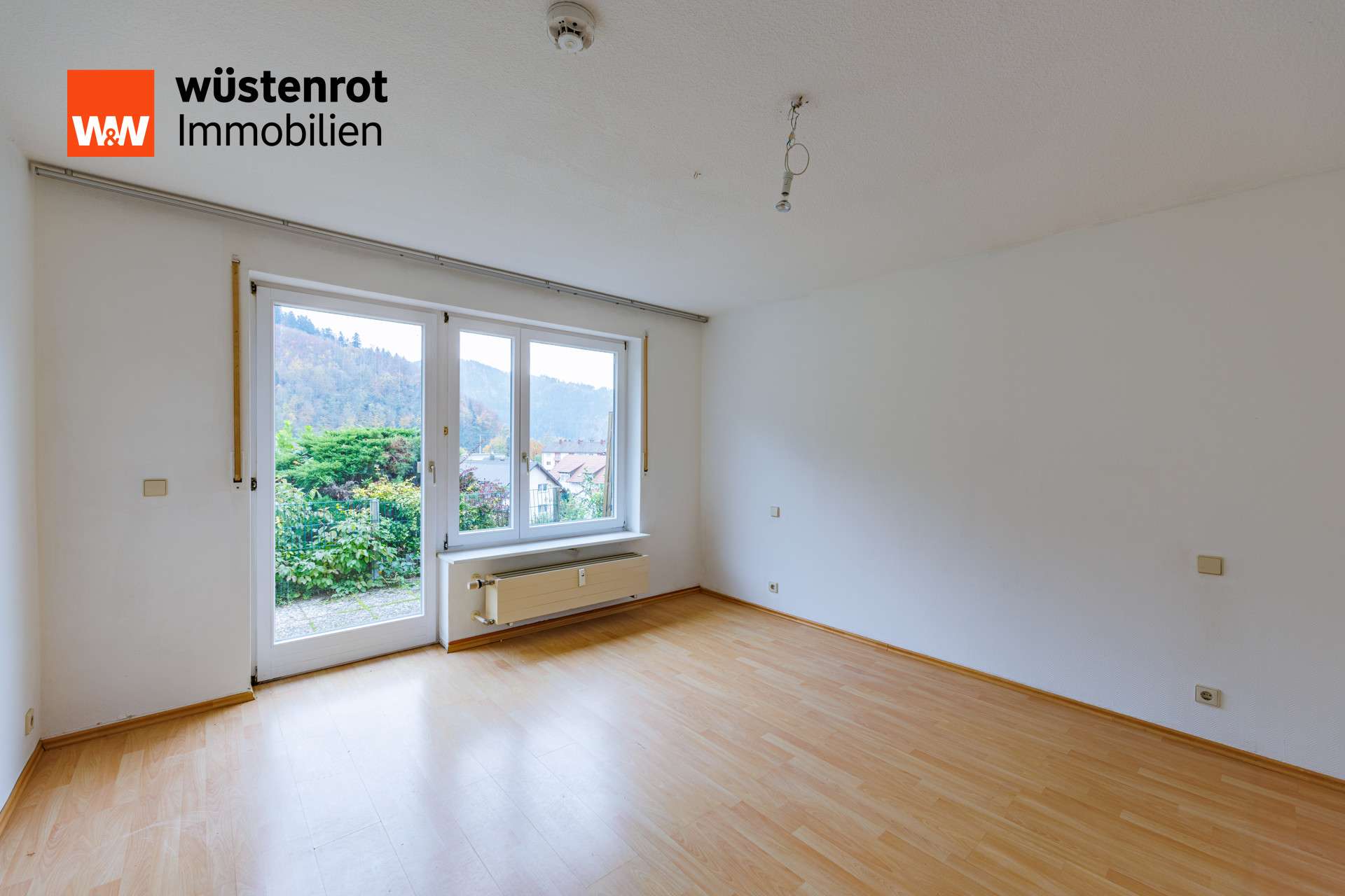 Immobilie in Oberwolfach - **Vielseitiges Zuhause in Hanglage – Perfekt für Familien und Individualisten** - Bild 4