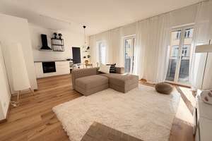 Erstbezug: Sonnige & möblierte 3 Zimmerwohnung im Herzen von München