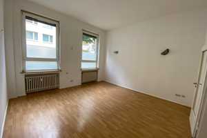 zentral gelegene 2-Zimmer Wohnung - fußläufig zur Königsallee u. Altstadt – Jahnstraße 67, 40215 Düsseldorf – Vorschaubild 1