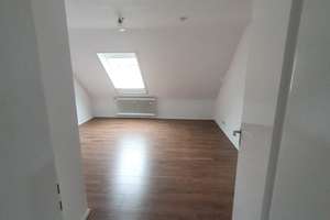 Modernisierte 5,5-Zimmer-Dachgeschosswohnung in Stuttgart-Heumaden – Fenchelstr 15, 70619 Heumaden, Stuttgart – Vorschaubild 10