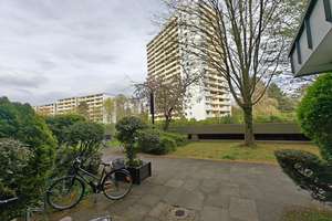 VON PRIVAT: Gepflegte 3-Zimmer-Wohnung mit Balkon im 4. OG in Köln-Rodenkirchen – Sürther Straße 107, 50996 Rodenkirchen (Ortsteil), Köln – Vorschaubild 31
