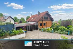 Idyllisches Blockhaus in Hanglage - Exklusives Wohnen mit Traumgarten und Teichanlage – Die vollständige Adresse der Immobilie erhältst du vom Anbieter., 31683 Obernkirchen – Vorschaubild 1