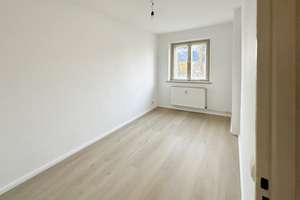 Helle 2-Zimmer-Wohnung im 2. OG in zentraler Lage von Schmargendorf – Hohenzollerndamm 71a, 14199 Schmargendorf, Berlin – Vorschaubild 4
