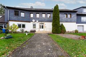 Historisches Gutshaus in Bornum – Wohnen mit Charme & attraktive Rendite – Die vollständige Adresse der Immobilie erhältst du vom Anbieter., 38312 Börßum – Vorschaubild 1