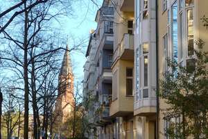 Gepflegter Altbau mit 2 separat begehbaren Zimmern&3,5 m Decken Ku’damm-Seitenstraße. Provisionsfrei – Johann-Georg-Straße 23, 10709 Halensee, Berlin – Vorschaubild 11