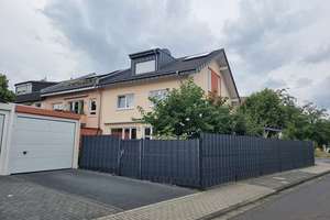 Modernes Einfamilienhaus mit Garten und Garage in Bonn Beuel – Die vollständige Adresse der Immobilie erhältst du vom Anbieter., 53229 Holzlar, Bonn – Vorschaubild 2