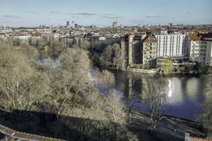 Seltene Altbauwohnung am Lietzensee mit ca. 4 m Deckenhöhe und zwei Westbalkonen – Die vollständige Adresse der Immobilie erhältst du vom Anbieter., 14057 Charlottenburg, Berlin – Vorschaubild 9