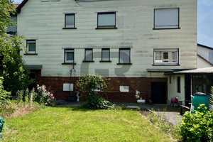 Attraktives Mehrfamilienhaus mit großem Grundstück in Nieder-Ramstadt und weiterem Bauplatz – Darmstadt-Dieburg (Kreis) – Vorschaubild 1