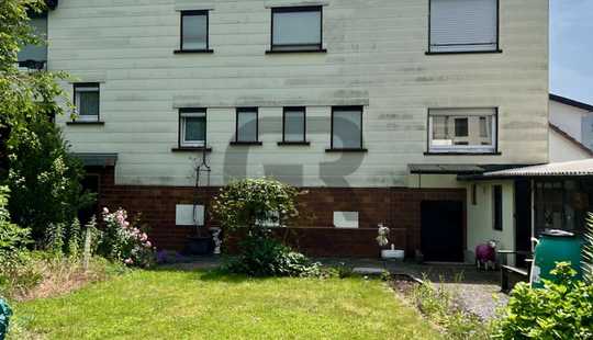 Bild von Attraktives Mehrfamilienhaus mit großem Grundstück in Nieder-Ramstadt und weiterem Bauplatz