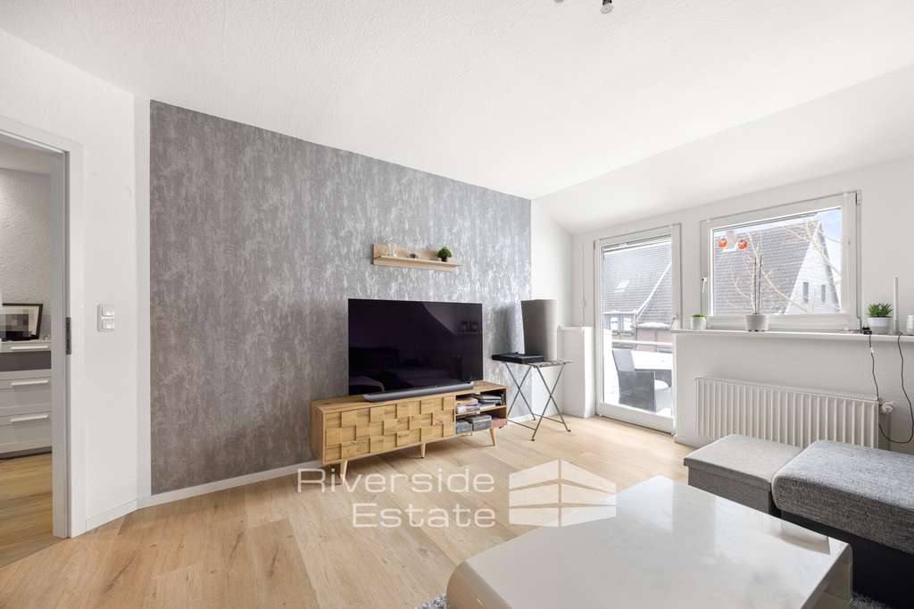 Immobilie in Hessisch Oldendorf - Hemeringen | Attraktive 2-Zimmer-Wohnung mit separatem Eingang – vermietet! - Bild 0