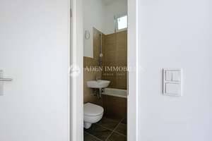 Attraktive 1-Zimmer-Wohnung mit Parkett und Tageslichtbad in ruhiger Lage – Detmolder Str. 66, 10715 Wilmersdorf, Berlin – Vorschaubild 19
