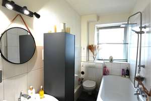 Ihr neues Zuhause: Zentrale 3-Zimmer-Wohnung mit sonnigem Balkon und Garage – Am Bruch 7, 42857 Stachelhausen, Remscheid – Vorschaubild 8