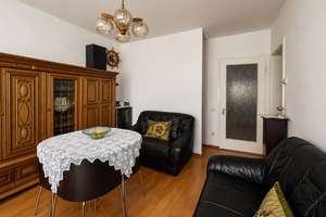 Holthausen: Kapitalanlage mit Potenzial! Langjährig vermietete 2-Zimmer-Wohnung mit Balkon ins Grüne – 40589 Holthausen, Düsseldorf – Vorschaubild 3