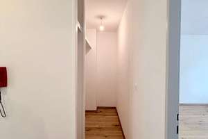Stilvolle 2 Zimmer Wohnung mit Parkett, Balkon und Außenstellplatz in Lichterfelde – Die vollständige Adresse der Immobilie erhältst du vom Anbieter., 12203 Lichterfelde, Berlin – Vorschaubild 24
