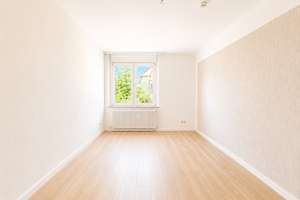 Zentrale 3-Zimmer-Wohnung mit Wohnküche, Diele und Wannenbad – Die vollständige Adresse der Immobilie erhältst du vom Anbieter., 40699 Solingen-Mitte, Solingen – Vorschaubild 6