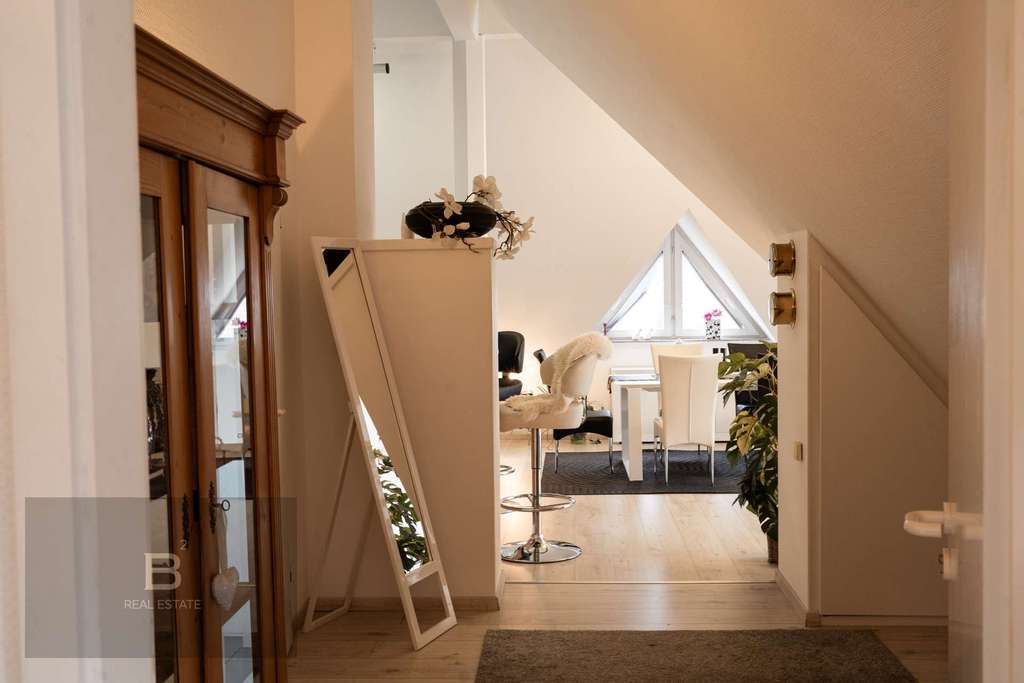 Immobilie in Deidesheim - DEIDESHEIMER PENTHOUSE MIT SEEBLICK | KURPARK RESIDENZ - Bild 0