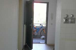 Praktisches Zwei-Zimmer-Appartement in guter Lage – Halberstädter Str. 118, 39112 Sudenburg, Magdeburg – Vorschaubild 4