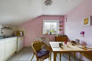 3 Fam. Haus in Aussichtslage mit großem Garten - Voll Vermietet – Esslingen (Kreis) – Vorschaubild 24