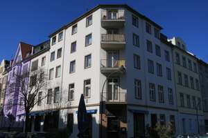 Top-Lage nahe Nordstr. - Sanierte 2-Zimmerwohnung am Kolpingplatz – Schwerinstraße 34, 40477 Pempelfort, Düsseldorf – Vorschaubild 1