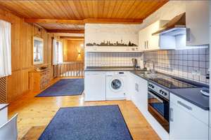 Möbliert: Gemütlich, geräumig und mit Balkon – 80935 Lerchenau-Ost, München – Vorschaubild 8