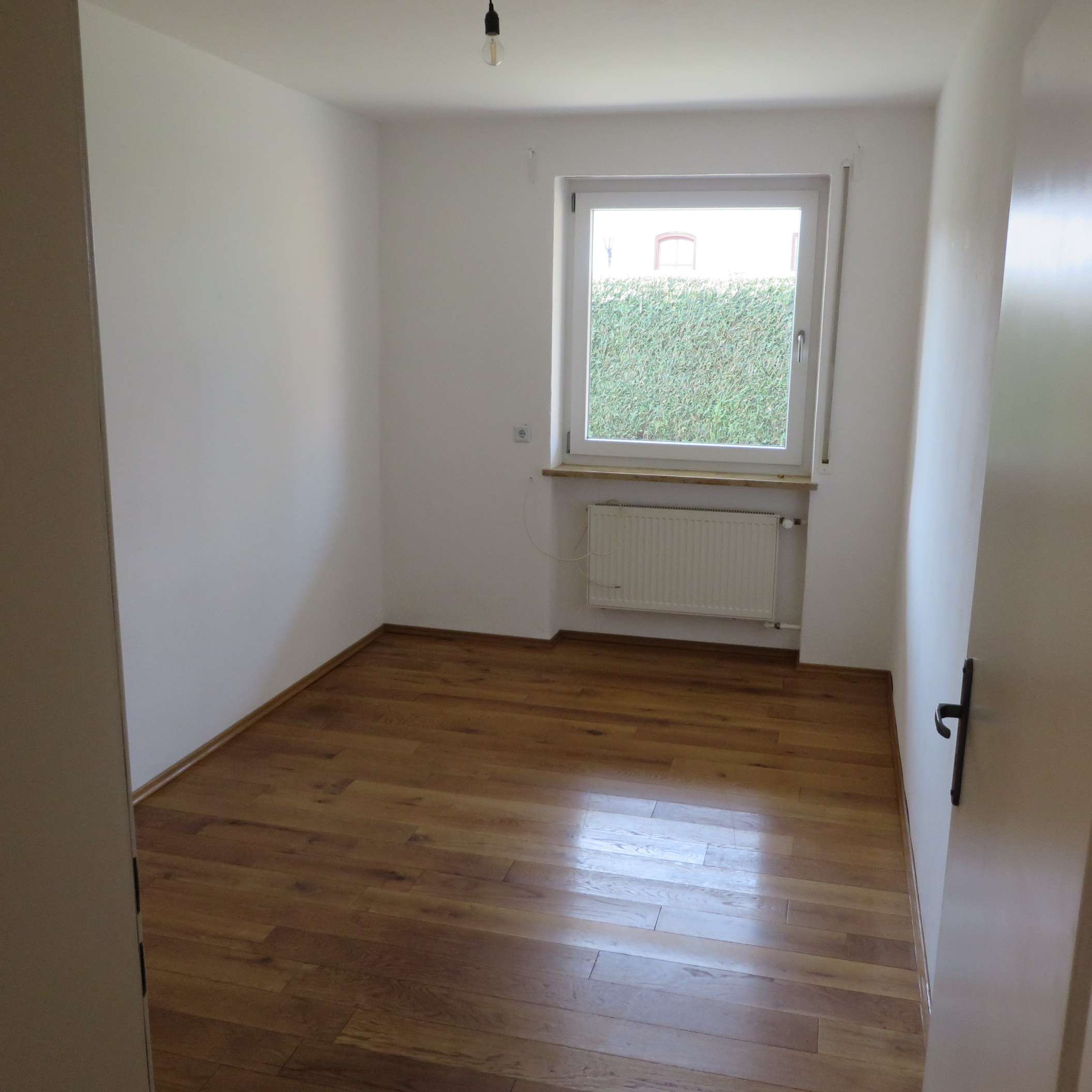 Immobilie in Reichertshofen - Gepflegtes Doppelhaushälfte  in Reichertshofen OT Langenbruck mit Garage - Bild 2