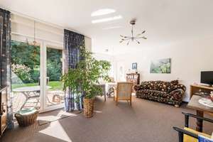 Bremerhaven (Weddewarden) // Familienfreundliche Doppelhaushälfte mit schönem Garten und Garage – Die vollständige Adresse der Immobilie erhältst du vom Anbieter., 27580 Wedderwarden, Bremerhaven – Vorschaubild 4