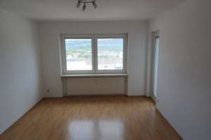 Großzügige 4-Zimmer Wohnung mit 2 Balkonen in Konz! – Albert-Schweitzer-Straße 20, 54329 Konz – Vorschaubild 7