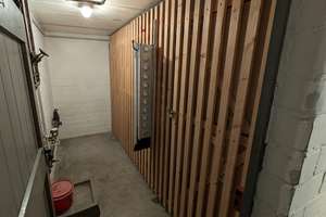 Gräfrath/Zentral - moderne 2-Zimmer-Dachgeschosswohnung mit Sonnenbalkon und traumhaftem Fernblick  – Jägerstraße 41, 42653 Gräfrath, Solingen – Vorschaubild 11