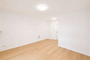 Ruhige Lage Isar / Wettersteinplatz ! Renoviertes Appartement mit Balkon in Untergiesing-Harlaching – Die vollständige Adresse der Immobilie erhältst du vom Anbieter., 81547 Giesing, München – Vorschaubild 8