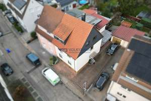 Dossenheim: Solides 3-Familienhaus mit Garten und Garage in gesuchter Wohnlage! – Die vollständige Adresse der Immobilie erhältst du vom Anbieter., 69221 Dossenheim – Vorschaubild 1