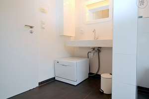 Schön möblierte Wohnung mit WLAN in Eibach/Nürnberg – Die vollständige Adresse der Immobilie erhältst du vom Anbieter., 90451 Eibach, Nürnberg – Vorschaubild 13