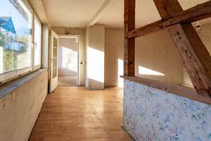 Gräfrath.Historisches Wohnhaus mit genehmigter Erweiterungsoption–Gestalten Sie Ihr eigenes Kapitel. – Die vollständige Adresse der Immobilie erhältst du vom Anbieter., 42653 Gräfrath, Solingen – Vorschaubild 13