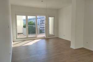 Penthouse apartment, flooded with light & 2 terraces – Sat/Sun appointments ☎️ 0178-8236274 – Die vollständige Adresse der Immobilie erhältst du vom Anbieter., 10243 Friedrichshain, Berlin – Vorschaubild 3