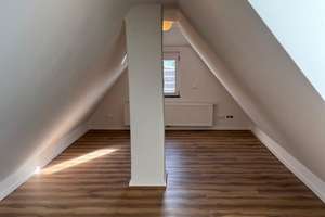 Kernsaniertes Einfamilienhaus mit Grundstück – Rodbachstr. 10, 74397 Pfaffenhofen – Vorschaubild 25