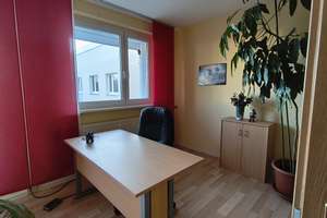 Helle 2-Zimmer Wohnung im 4. OG mit Balkon in Halle (Nördliche Neustadt) – Lilienstraße 15, 6122 Nördliche Neustadt, Halle (Saale) – Vorschaubild 13