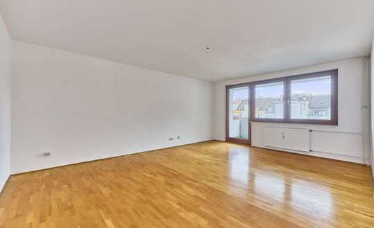 MA-City - 2 ZBK/Balkon-Wohnung mit Tiefgaragenstellplatz
